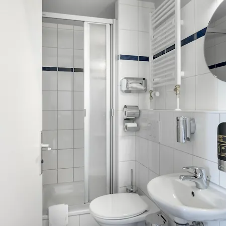 Hostel A&o Metro Strizkov *