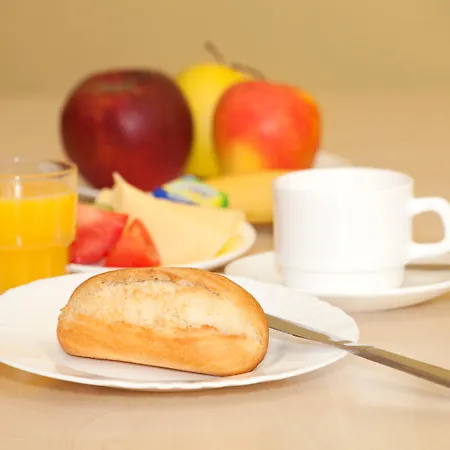 Hostel A&o Metro Strizkov *