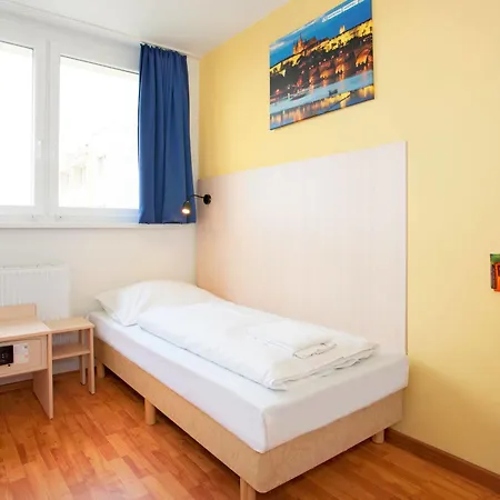 A&o Metro Strizkov Praag