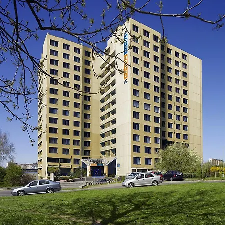 A&o Metro Strizkov *