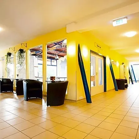 A&o Metro Strizkov Hostel *