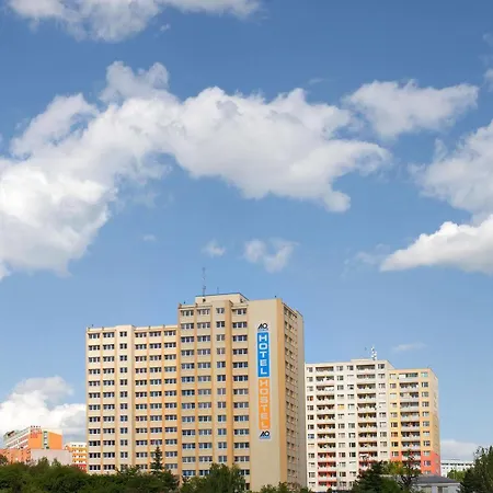 A&o Metro Strizkov Vandrarhem *
