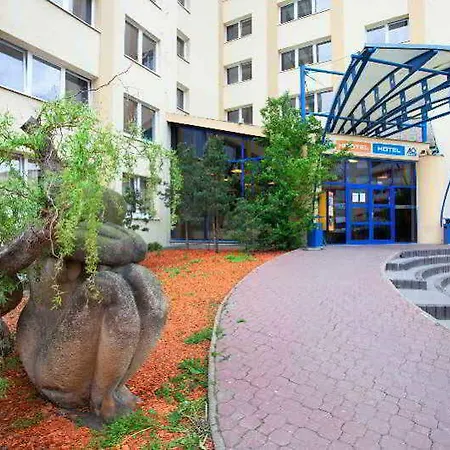 Vandrarhem A&o Metro Strizkov *