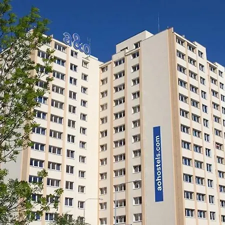 Vandrarhem A&o Metro Strizkov