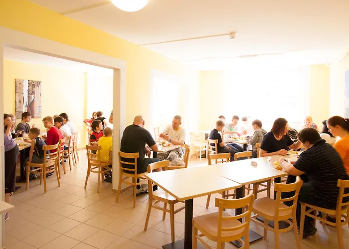 A&o Metro Strizkov Hostel