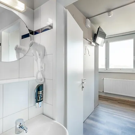 A&o Metro Strizkov *