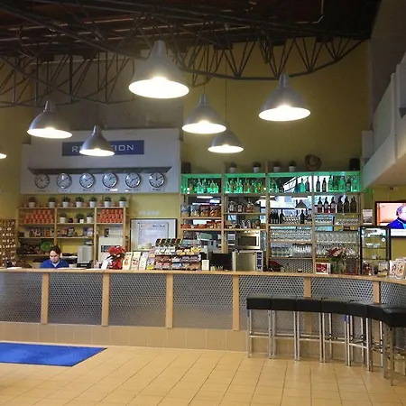 A&o Metro Strizkov Хостел *