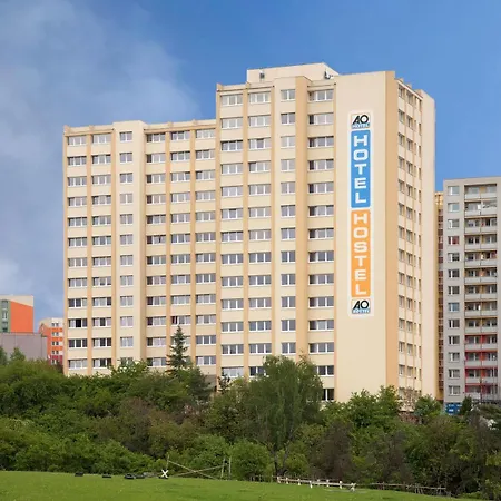 Хостел A&o Metro Strizkov *