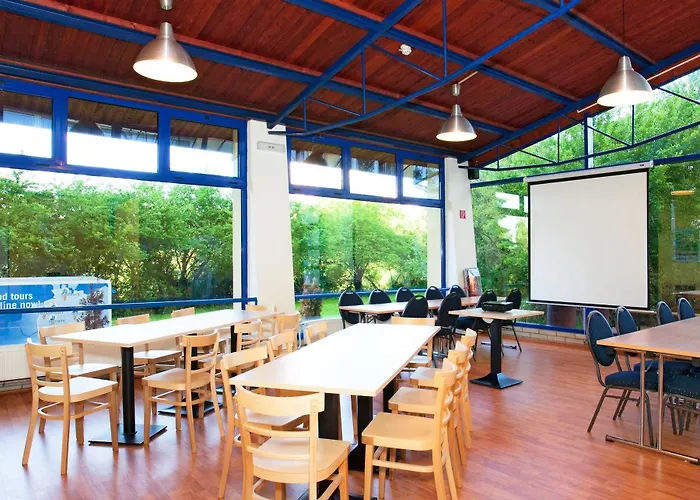 אכסניה A&o Metro Strizkov