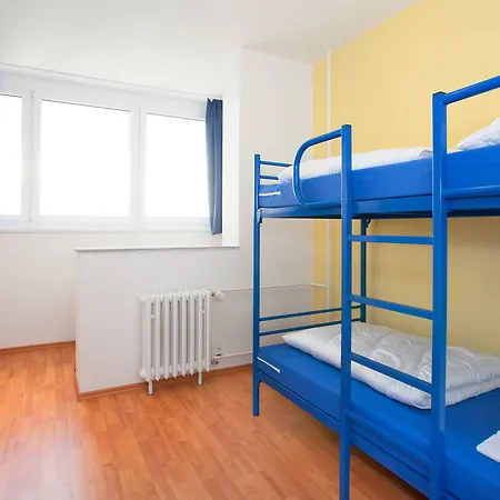 Auberge de jeunesse A&o Metro Strizkov