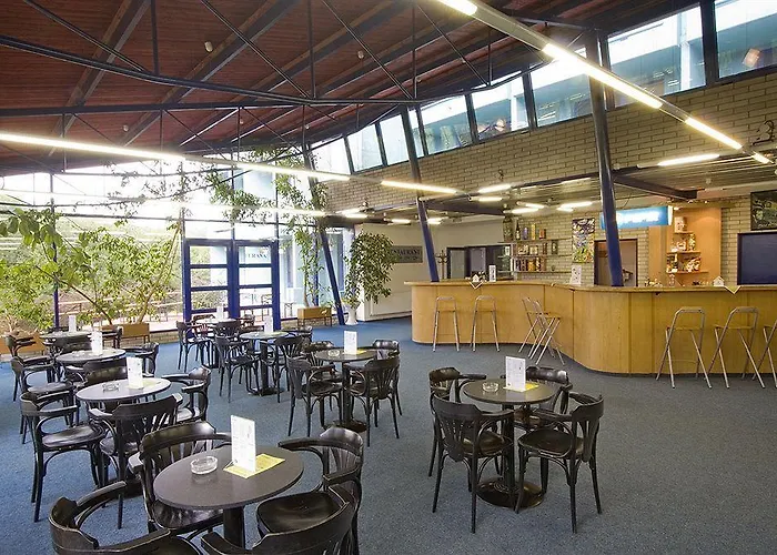A&o Metro Strizkov Hostel *
